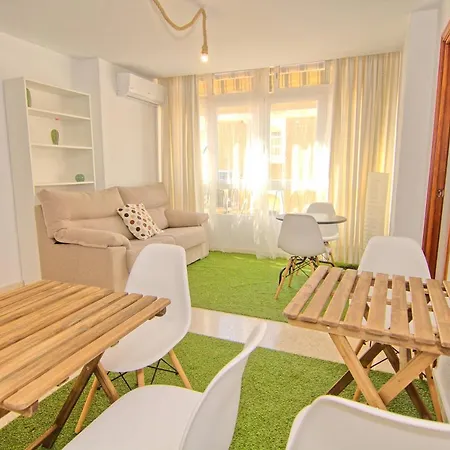 Homestay Cost River